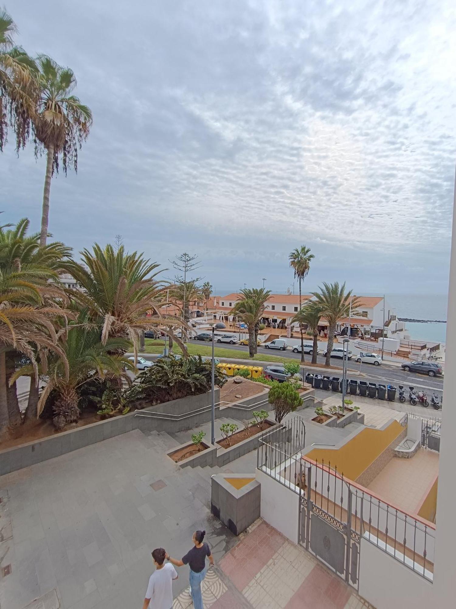 Zola Sea View Apartment, Las Vistas Los Cristianos  Kültér fotó